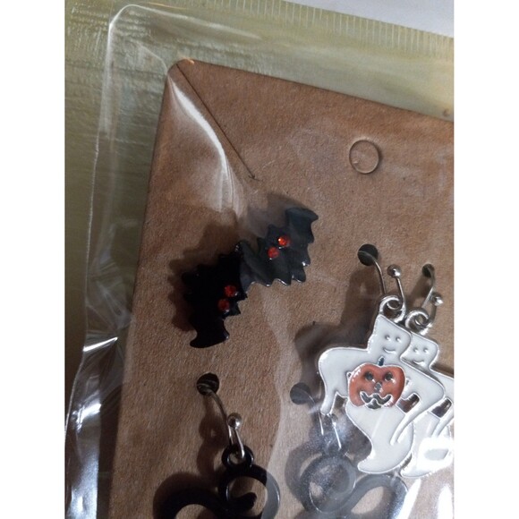 Halloween Earrings Set of 3 Bats Ghosts Black Cats - Picture 2 of 5